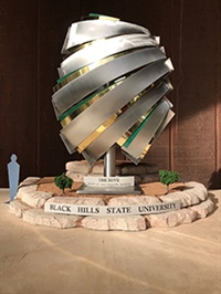Dale Lamphere's new sculpture planned to be added in Spearfish--big metal bee hive statue