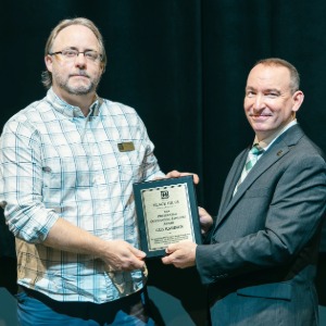 gus award